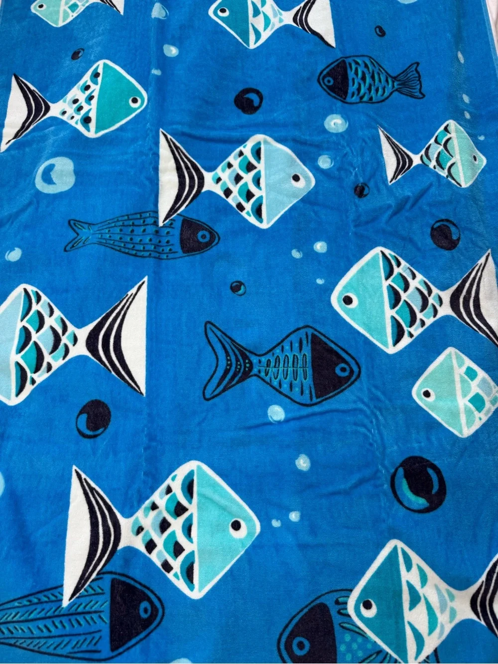 NWT Vera Bradley Go Fish Blue Beach Towel New Retired Pattern